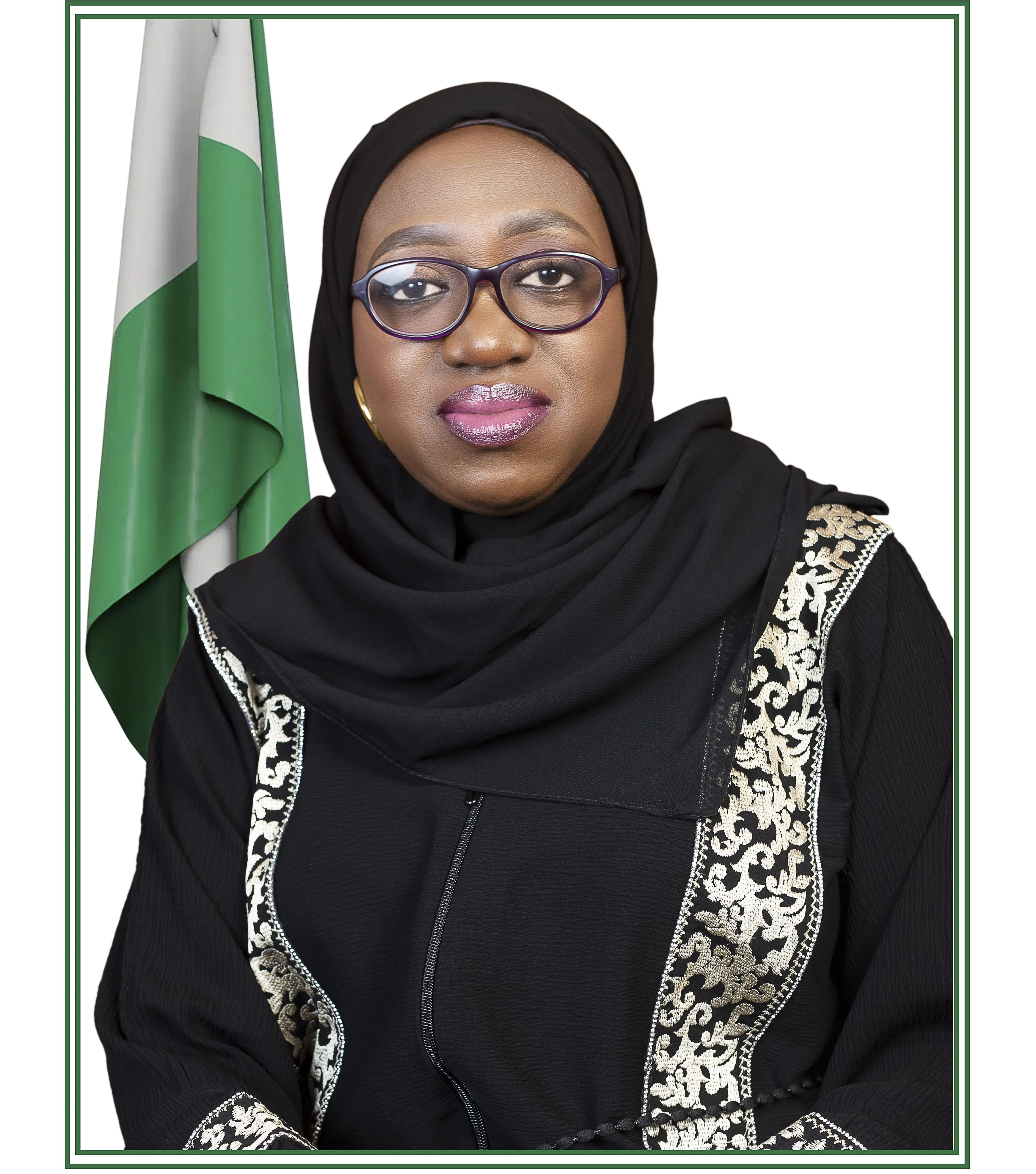 Arc. Lola Ibrahim, Mnia